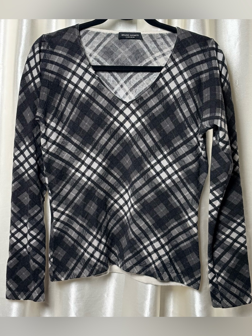 Bruno Manetti Grey Tartan Cashmere Sweater